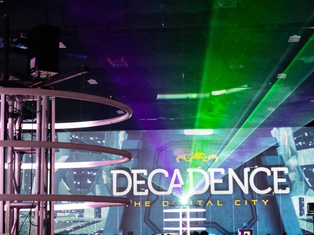 ការបង្ហាញប៉ូកឺរ: ការស្រាវជ្រាវនិងការអភិវឌ្ឍ