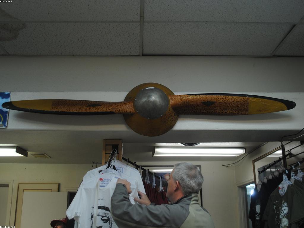 ការបង្ហាញប៉ូកឺរ: ការស្រាវជ្រាវនិងការអភិវឌ្ឍ