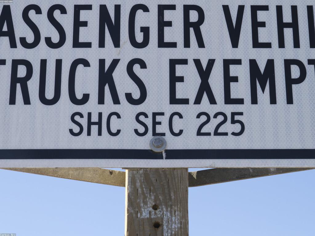 ច្បាប់និងបទបញ្ជា: តើអ្នកធ្វើដូចម្តេចដើម្បីជួយការលេងប៉ូកឺរ?